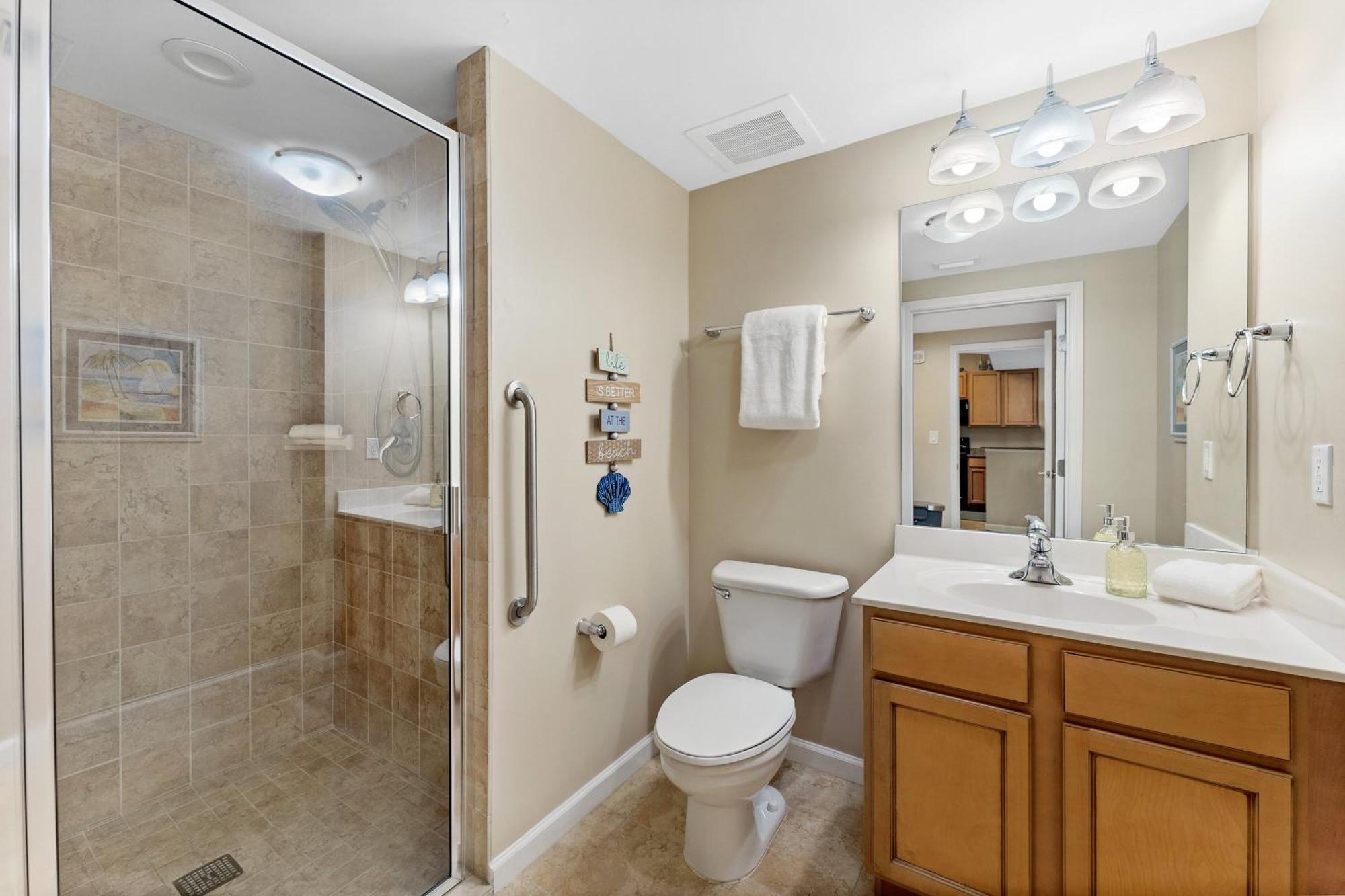 5 Star Resort 2Br 2 Bath King Suite Shuttle Pools Across From Beach 2208 Destin Eksteriør bilde